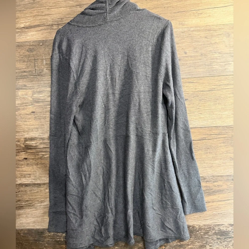 White House Black Market Gray Open Front Cardigan